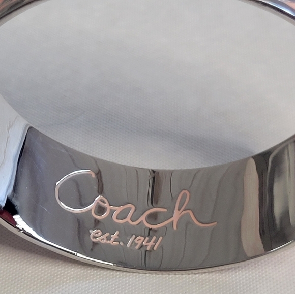 Vintage 2000 Coach  Signature "C" Pink & Silver Bangle - Picture 5 of 6
